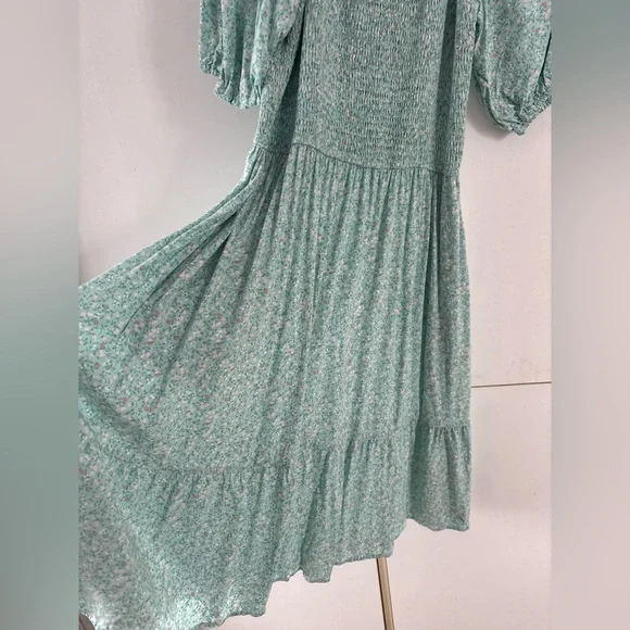Cottagecore Summer Midi Dress Médium Puff Sleeve Smocked Floral Prarie Garden - Picture 3 of 12